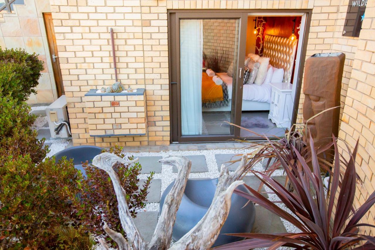Wilderness Waters Boutique Suites - Adults Only Exteriör bild